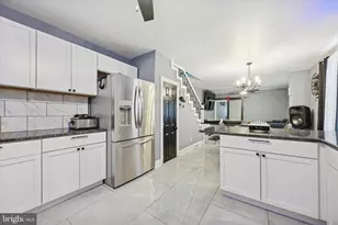 1212 Leiper St, Crum Lynne, PA 19022 - Photo 8