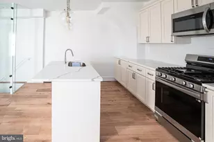 2538 County Line Rd, Ardmore, PA 19003 - Photo 4