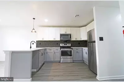 511 Corinthian Avenue #UNIT A, Essington, PA 19029 - Photo 4