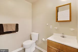 2008 W Union St, Chester, PA 19013 - Photo 14