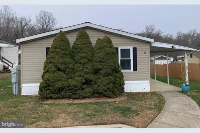 51 Lake Drive, Media, PA 19063 - Photo 1