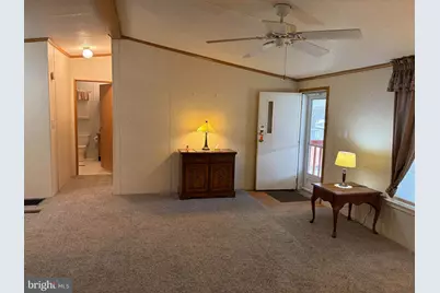 51 Lake Drive, Media, PA 19063 - Photo 4