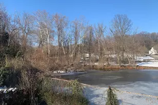 51 Lake Dr, Media, PA 19063 - Photo 24