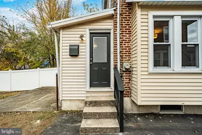 2534 Sandeland Street, Chester, PA 19013 - Photo 34