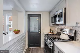 2534 Sandeland St, Chester, PA 19013 - Photo 18