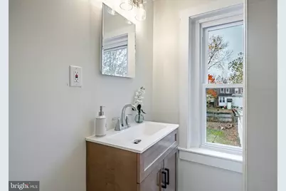 2534 Sandeland Street, Chester, PA 19013 - Photo 28