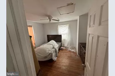 23 E Mowry Street, Chester, PA 19013 - Photo 8