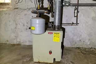 23 E Mowry St, Chester, PA 19013 - Photo 14