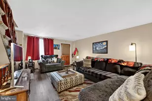 704 Crescent Dr, Glenolden, PA 19036 - Photo 2