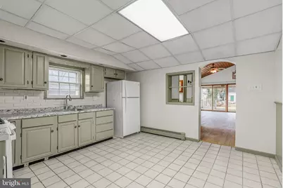 300 E Baltimore Avenue, Clifton Heights, PA 19018 - Photo 4