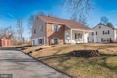 4705 Park Lane, Aston, PA 19014 - Photo 2