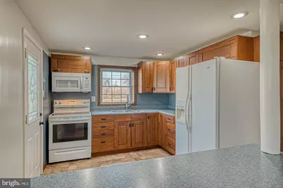 4705 Park Lane, Aston, PA 19014 - Photo 10