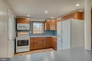 4705 Park Ln, Aston, PA 19014 - Photo 10