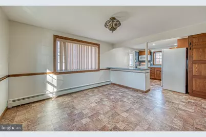 4705 Park Lane, Aston, PA 19014 - Photo 8