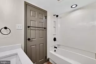 800 Avondale Rd, Wallingford, PA 19086 - Photo 28