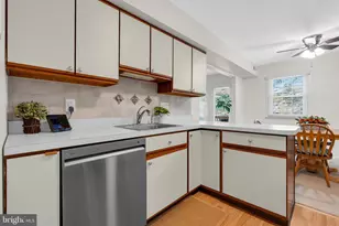 102 Meadow Ct, Glen Mills, PA 19342 - Photo 10