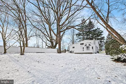 921 Flora Lane, Boothwyn, PA 19061 - Photo 16