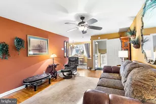 3227 Plumstead Ave, Drexel Hill, PA 19026 - Photo 4