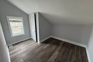 610 E 9th St, Chester, PA 19013 - Photo 8