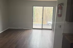 526 Gia Cir, Clifton Heights, PA 19018 - Photo 6