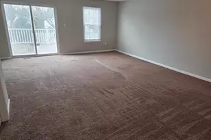 565 Applewood Ct, Aston, PA 19014 - Photo 6