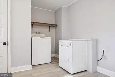 23 Woodbine Avenue, Darby, PA 19023 - Photo 8