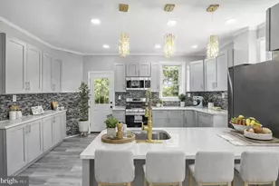 307 Poplar St, Darby, PA 19023 - Photo 1