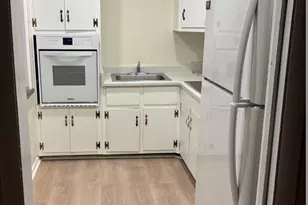 757 Burmont Rd, Drexel Hill, PA 19026 - Photo 2