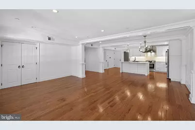 200 W Wayne Avenue #1, Wayne, PA 19087 - Photo 2