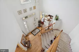 33 Big Woods Dr, Glen Mills, PA 19342 - Photo 2