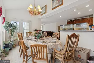 33 Big Woods Dr, Glen Mills, PA 19342 - Photo 4