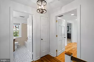 727 E Manoa Rd, Havertown, PA 19083 - Photo 40