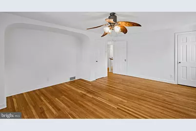 727 E Manoa Road, Havertown, PA 19083 - Photo 46