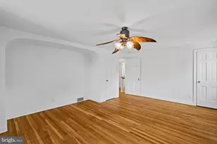 727 E Manoa Rd, Havertown, PA 19083 - Photo 46