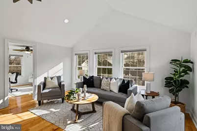 727 E Manoa Road, Havertown, PA 19083 - Photo 30