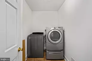 727 E Manoa Rd, Havertown, PA 19083 - Photo 26