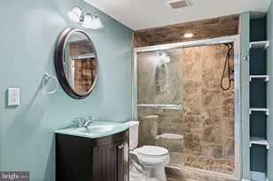 727 E Manoa Rd, Havertown, PA 19083 - Photo 54