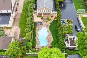 727 E Manoa Rd, Havertown, PA 19083 - Photo 64