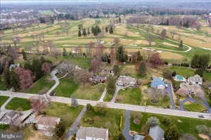 3523 Sawmill Rd, Newtown Square, PA 19073 - Photo 2