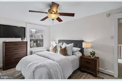 530 E Manoa Road, Havertown, PA 19083 - Photo 16