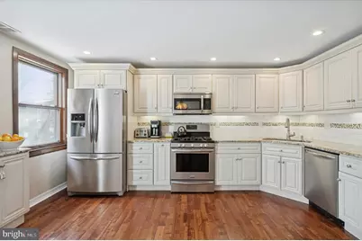 817 Surrey Lane, Glenolden, PA 19036 - Photo 8