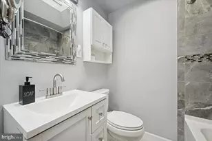 817 Surrey Ln, Glenolden, PA 19036 - Photo 18