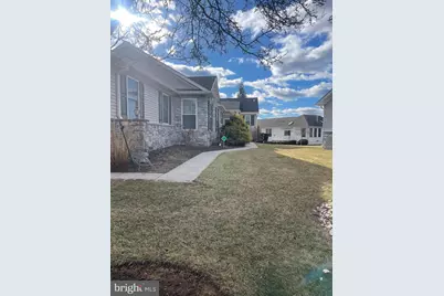 406 Hunting Card Lane, Glen Mills, PA 19342 - Photo 1