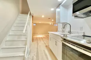 Bishop Dr, Aston, PA 19014 - Photo 42