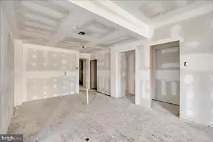 34 E 23rd St, Chester, PA 19013 - Photo 10