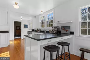 34 Aldwyn Ln, Villanova, PA 19085 - Photo 14