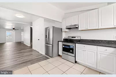 1359 Green Street, Marcus Hook, PA 19061 - Photo 6