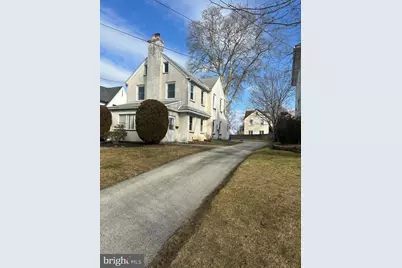 2419 Hollis Road, Havertown, PA 19083 - Photo 2