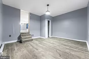 2209 W 3rd St, Chester, PA 19013 - Photo 10