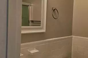 21 W 21st St, Chester, PA 19013 - Photo 8